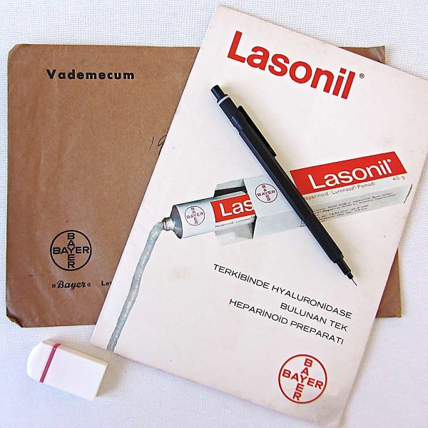 BAYER LASONIL İLAÇ BROŞÜRÜ VE ZARF 46 BAYER LASONIL İLAÇ BROŞÜRÜ VE ZARF