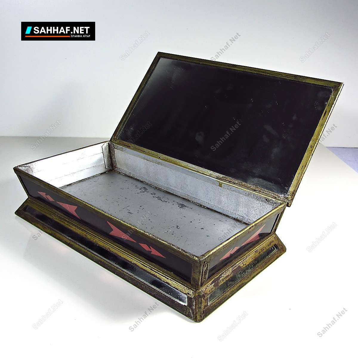 Dini Temalı Eski Metal Kutu 6 Dini Temalı Eski Metal Kutu - Görsel 6