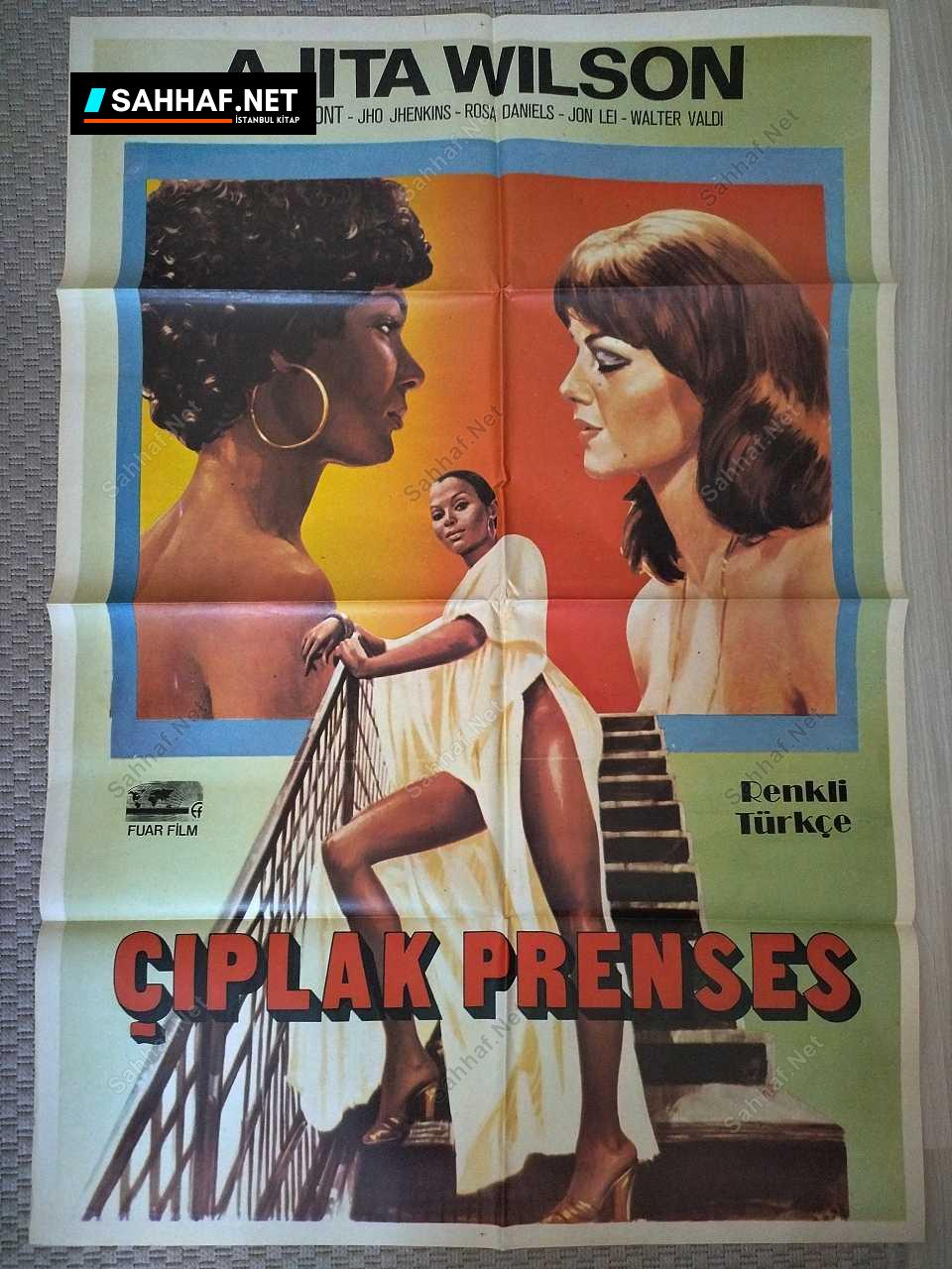 ÇIPLAK PRENSES - Sinema Afişi 1 ÇIPLAK PRENSES - Sinema Afişi