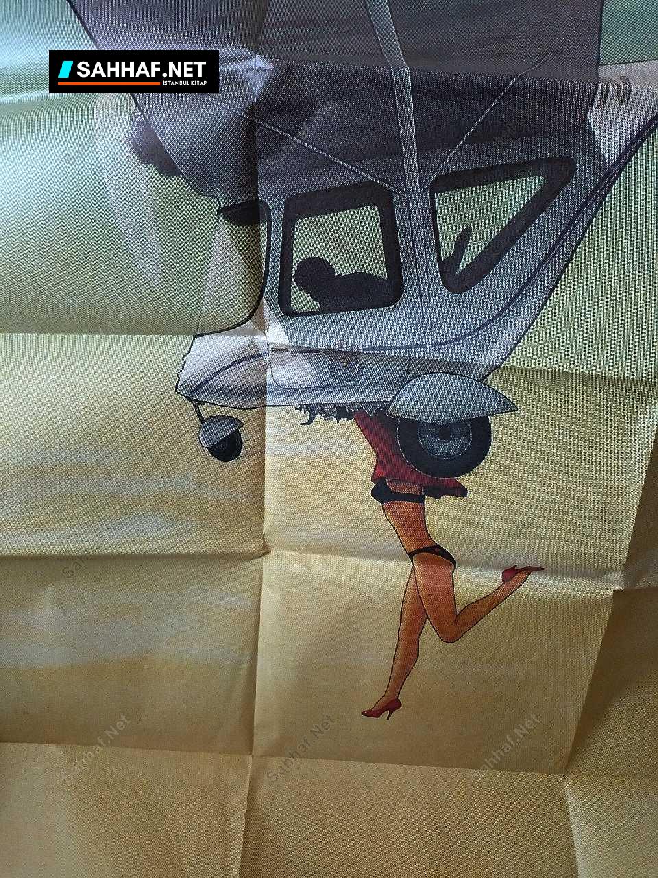 TANRILAR ÇILDIRMIŞ OLMALI (DEV BOY) - Sinema Afişi 3 TANRILAR ÇILDIRMIŞ OLMALI (DEV BOY) - Sinema Afişi - Görsel 3