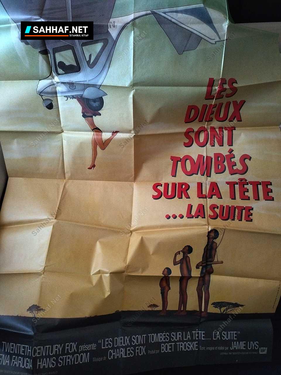 TANRILAR ÇILDIRMIŞ OLMALI (DEV BOY) - Sinema Afişi 70 TANRILAR ÇILDIRMIŞ OLMALI (DEV BOY) – Sinema Afişi