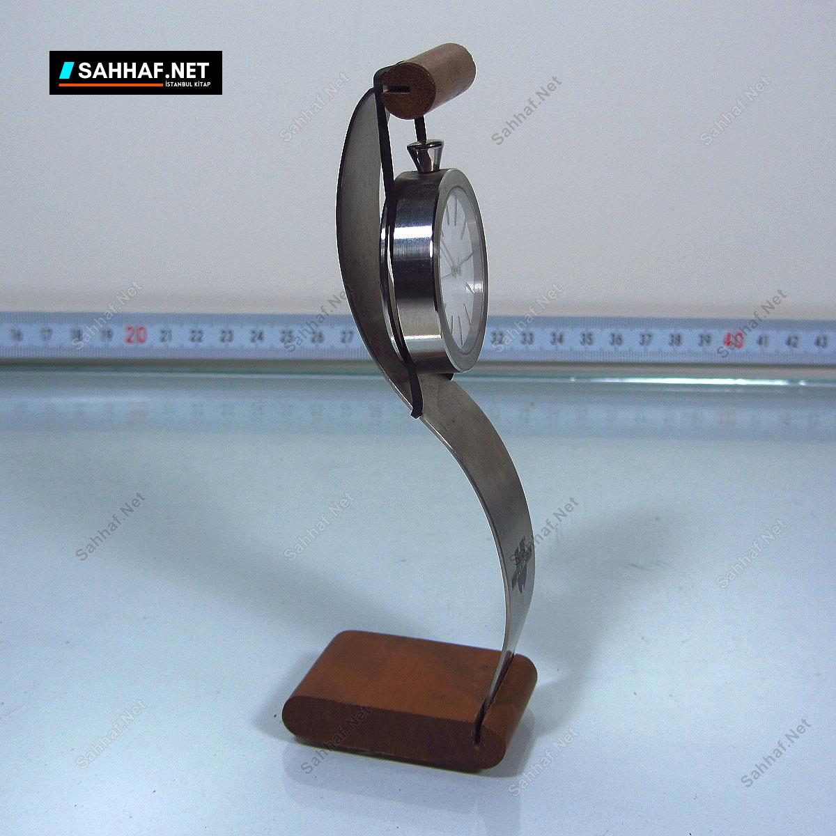 Şık Bir Masa Saati 2 Şık Bir Masa Saati - Görsel 2