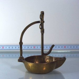 n1174 pirinc yag lambasi nadir obje Pirinç Yağ Lambası