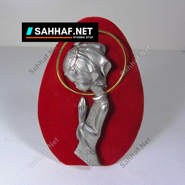 Dua Eden Kız - Sahhaf.Net