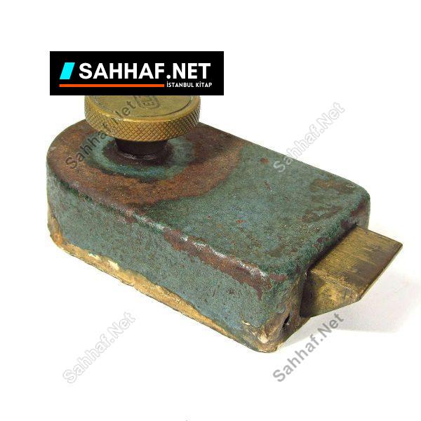 ELZETT Kilit - Sahhaf.Net