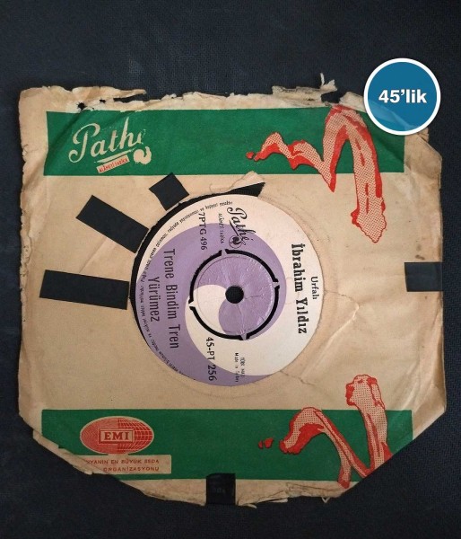 İBRAHİM YILDIZ - Evlerinin Önü Mermer - Trene Bindim Tren Yürümez - 45lik Plak 58 İBRAHİM YILDIZ – Evlerinin Önü Mermer – Trene Bindim Tren Yürümez – 45lik Plak