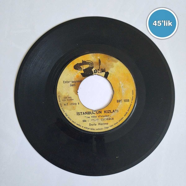 DARİO MORENO - İstanbul'un Kızları - Mesut Ol Sen - 45lik Plak 52 DARİO MORENO – İstanbul’un Kızları – Mesut Ol Sen – 45lik Plak