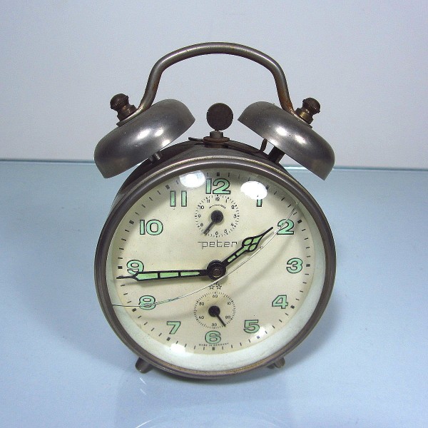 Peter Marka Çalar Saat - Sahhaf.Net