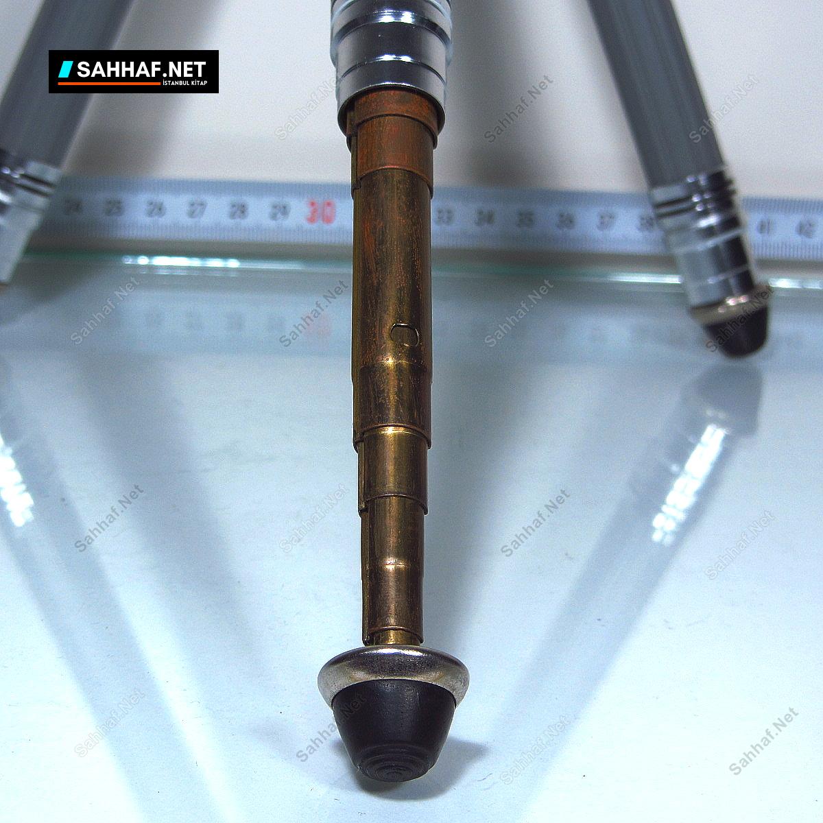 1970'ler Tripod 3 1970'ler Tripod - Görsel 3