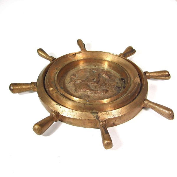 Çapa Temalı Dümen Formunda Küllük