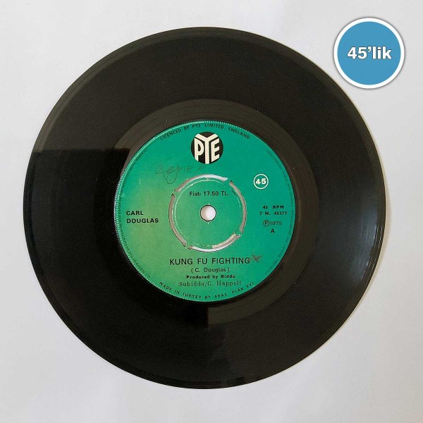 CARL DOUGLES – Kung Fu Fighting – Gamblin Man – 45lik Plak - Sahhaf.Net
