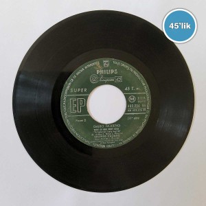 DARIO MORENO - Le Diable Au Corps - Tout Ce Que Veut Lola - 45lik Plak