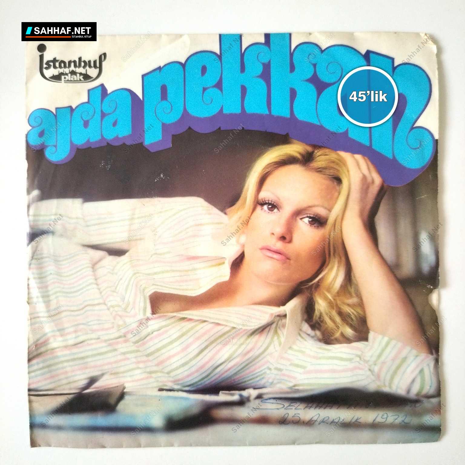 AJDA PEKKAN - Varsın Yansın Dünya - Dert Bende - 45lik Plak 1 AJDA PEKKAN - Varsın Yansın Dünya - Dert Bende - 45lik Plak