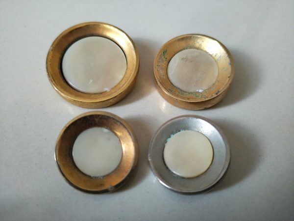 4 Adet Vintage Sedef Düğme - Sahhaf.Net