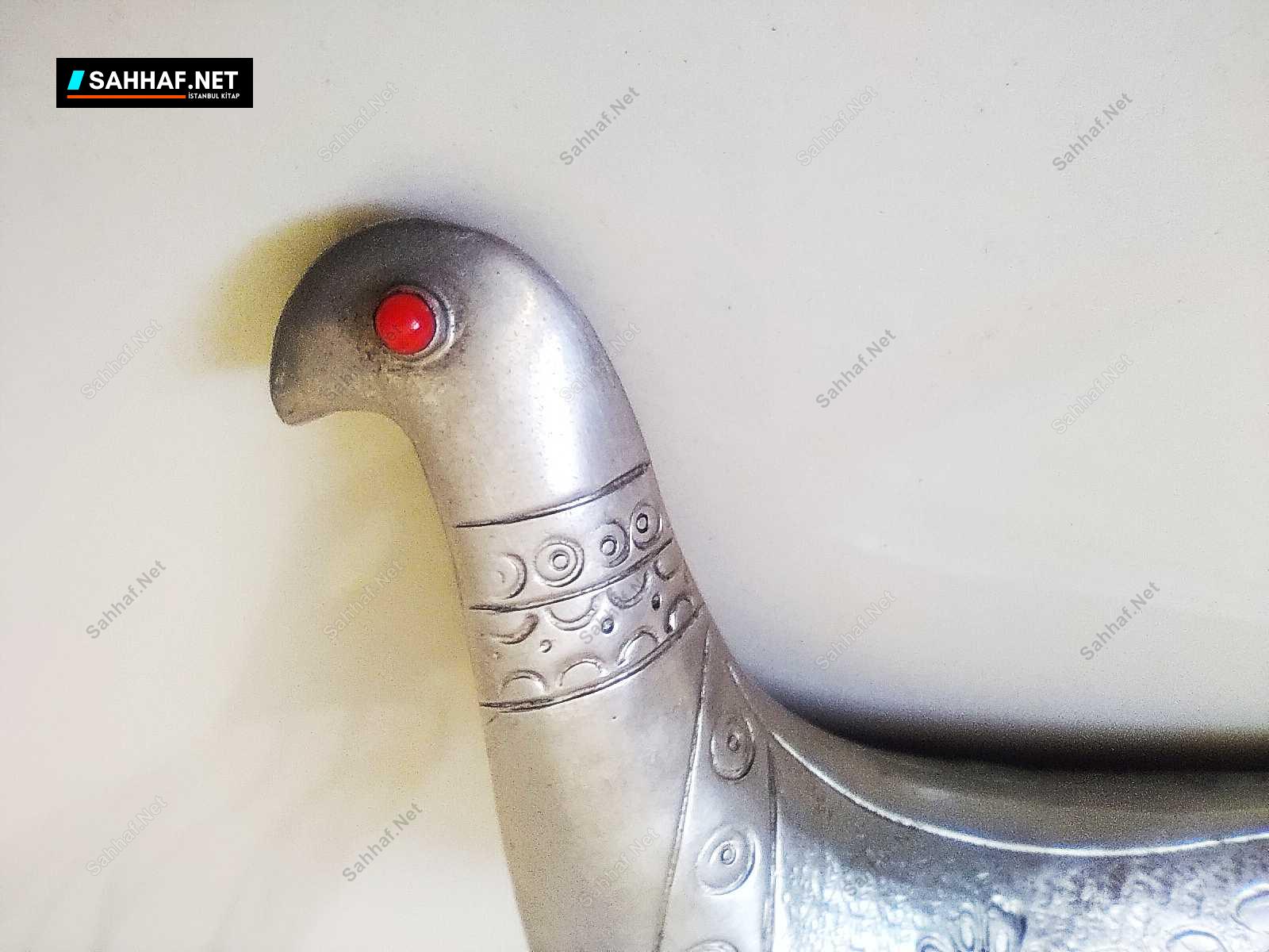 Ecuador Kökenli Metal Kuş Figürü 8 Ecuador Kökenli Metal Kuş Figürü - Görsel 8
